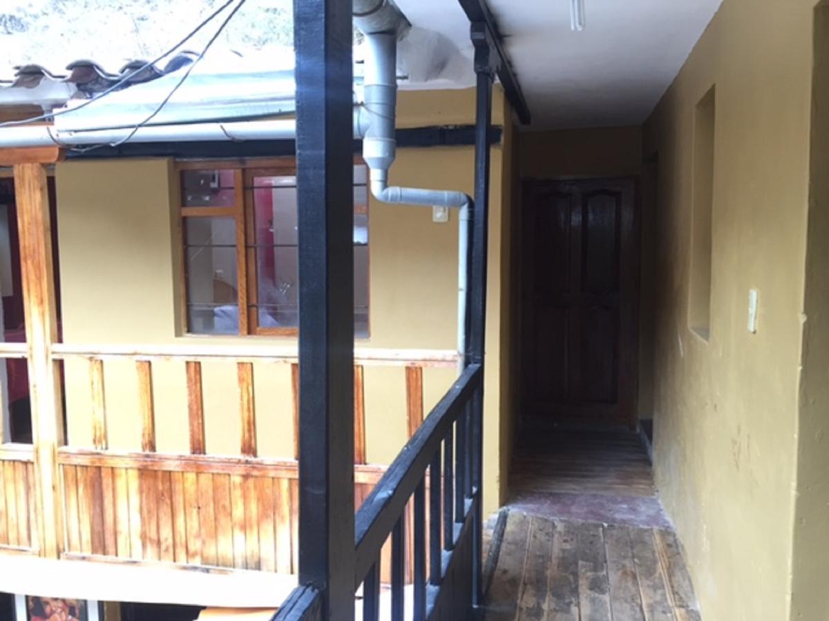 Hospedaje K'Uchuwasi Ollantaytambo Eksteriør billede
